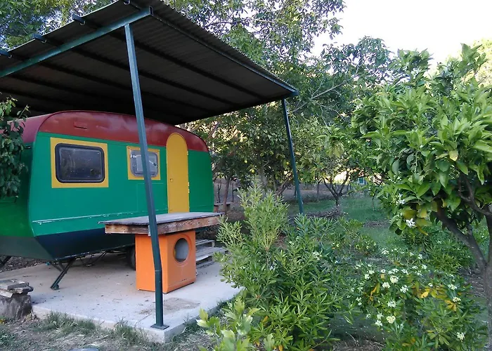 Arcobaleno 3* Чефалу